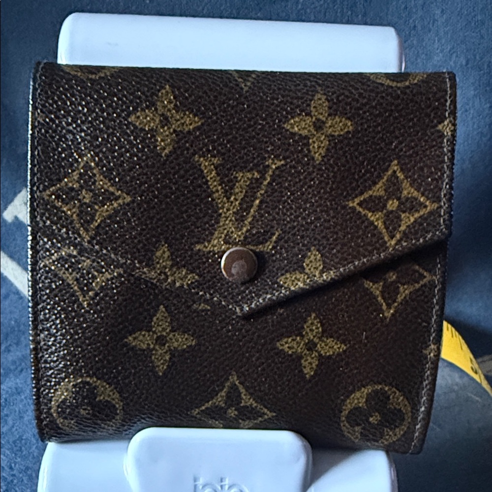 Louis Vuitton Dark Brown Monogram Wallet - Picture 2 of 15